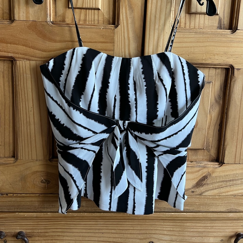 White House Black Market Corset Size 6